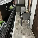 4 Modern With Free Parking *