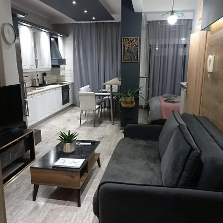 4 Modern With Free Parking *