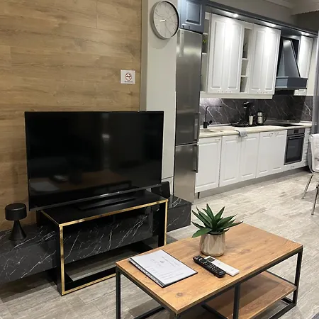 4 Modern With Free Parking * Serres
