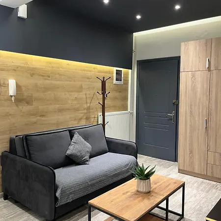 4 Modern With Free Parking Serres